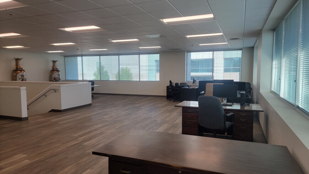 More Photos Of 1580 S Grove Ave, Ontario Warehouse For Lease