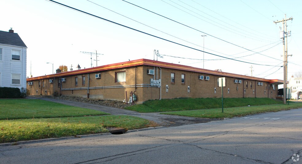 More Photos Of 7015 Market St, Boardman Hotel For Sale