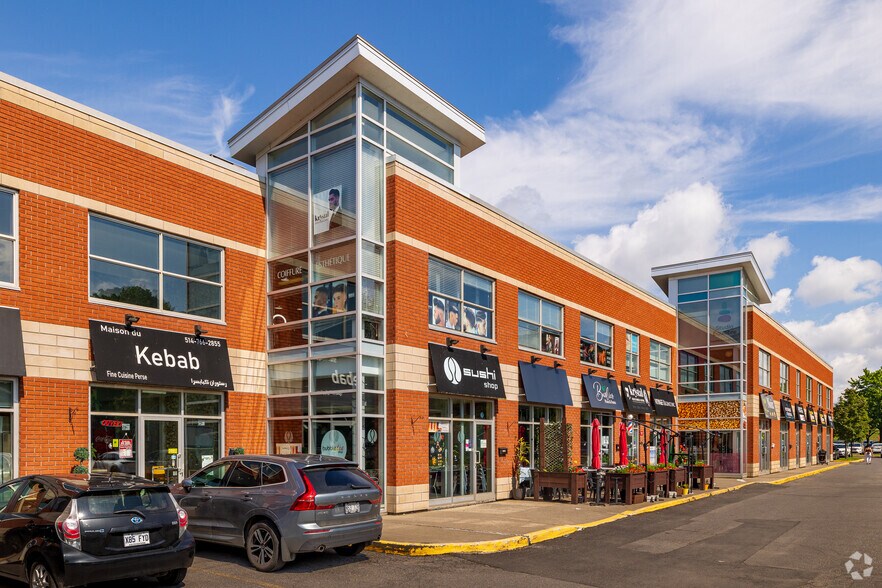 More Photos Of 7 Pl Du Commerce, Verdun Freestanding For Lease