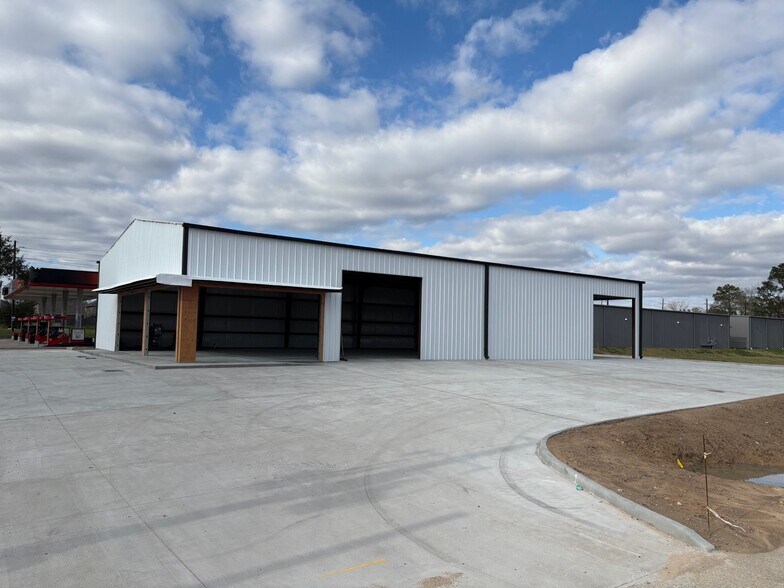 Primary Photo Of 0 Steubner Airline Rd, Spring Warehouse For Sale