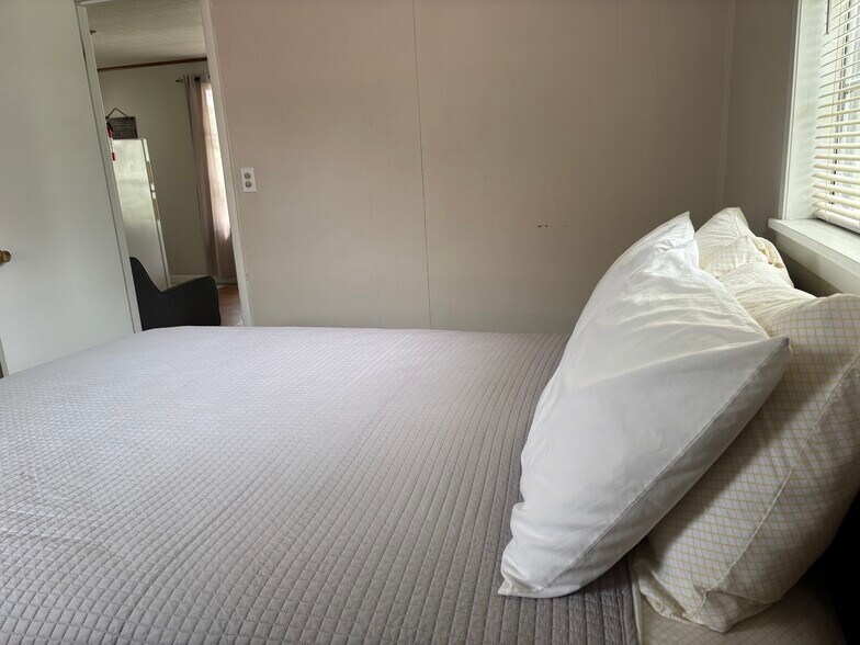 More Photos Of 1575 Tablerock Cir, Branson Hotel For Sale