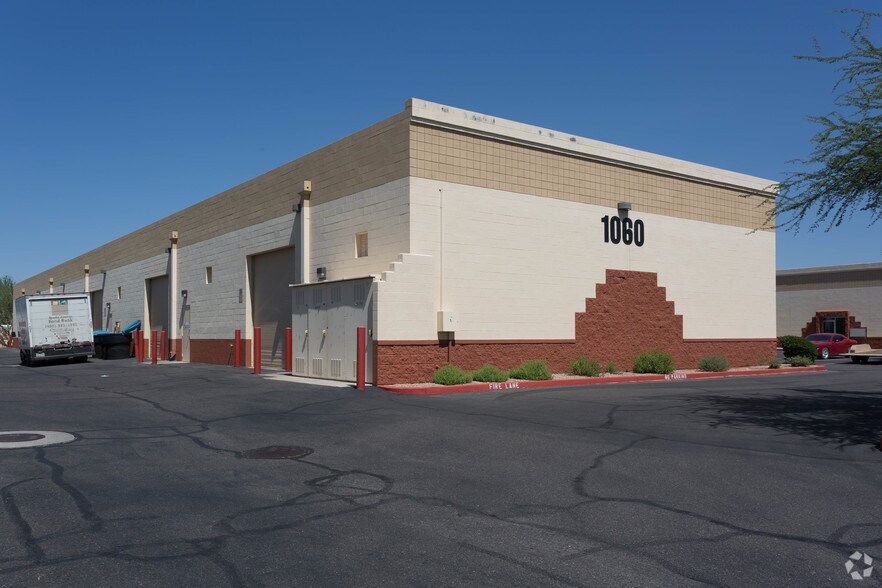 More Photos Of 1060 N Eliseo Felix Jr Way, Avondale Warehouse For Lease
