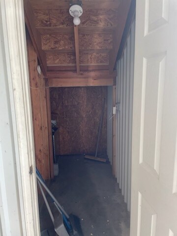More Photos Of 307 NW 5th St, Pryor Industrial For Sale