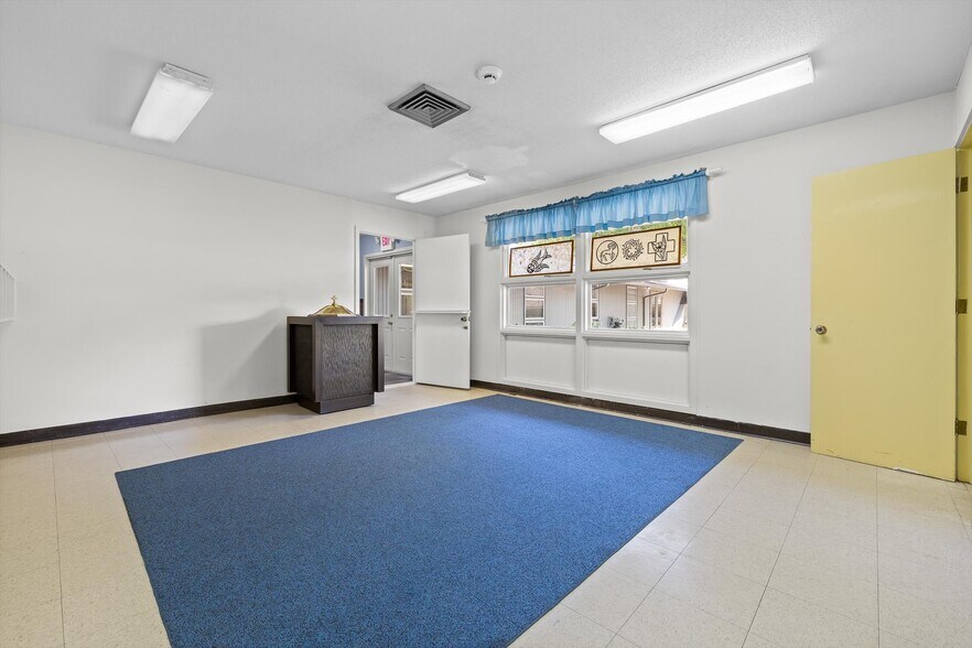 More Photos Of 4300 James Ln, Chattanooga Specialty For Sale