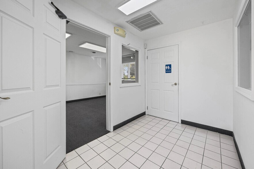 More Photos Of 2080 W Ridge Rd, Greece Medical For Lease
