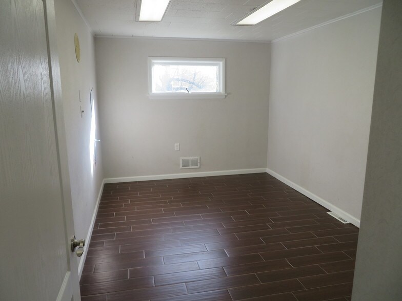 More Photos Of 286 E Main St, Somerville Medical For Lease