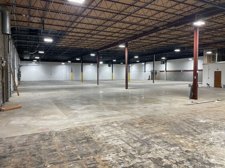 More Photos Of 4450 Commerce Cir SW, Atlanta Distribution For Lease