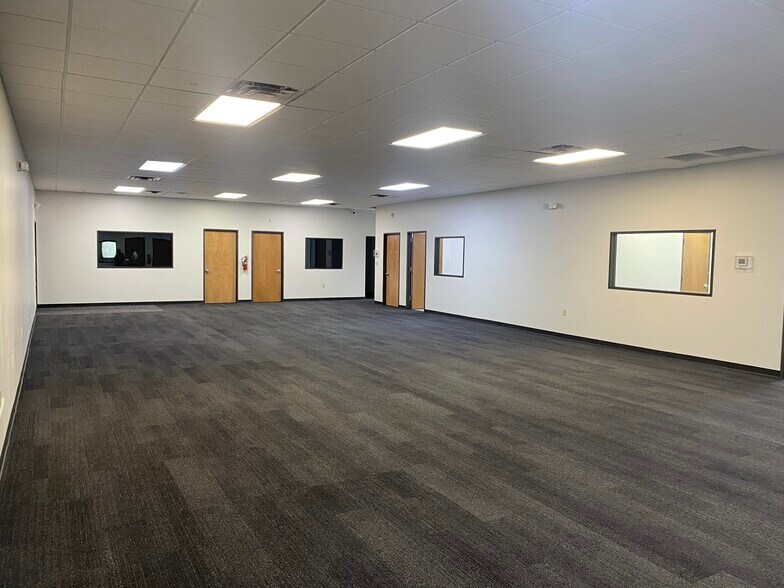 More Photos Of 4122 Campbell Rd, Houston Flex For Sale