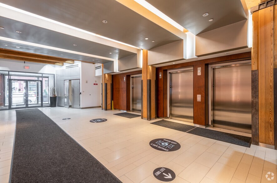 More Photos Of 10-20 Channel Ctr St, Boston Office For Sale