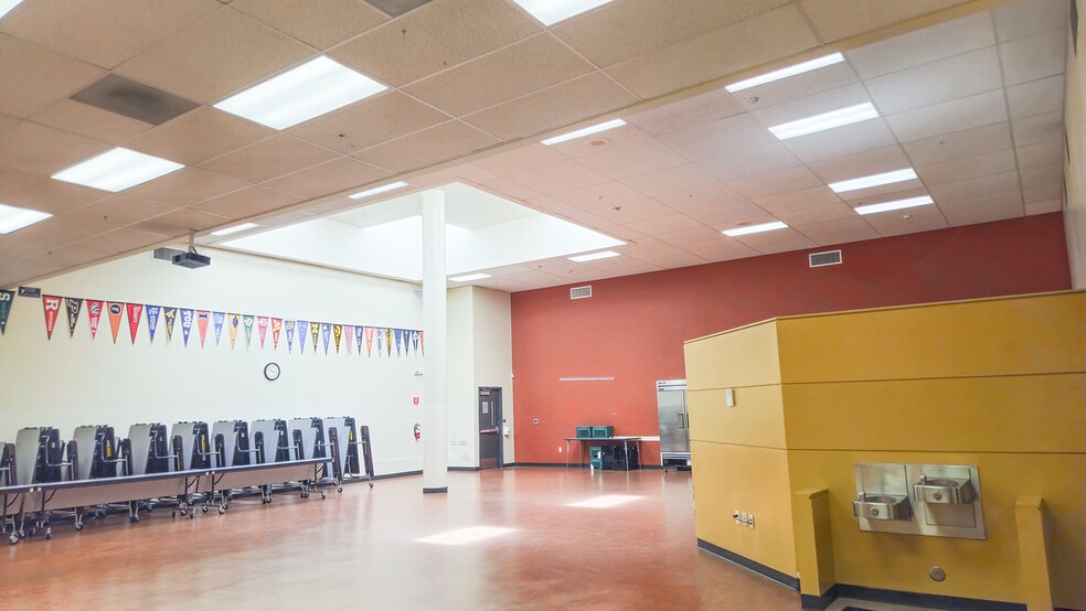 More Photos Of 3750 Rosin Ct, Sacramento Office For Lease