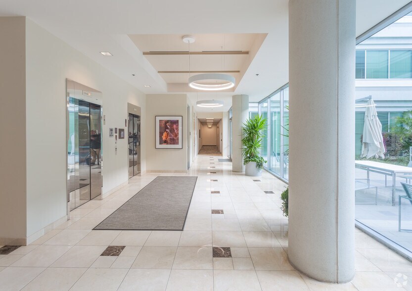 More Photos Of 2105 S Bascom Ave, Campbell Medical For Lease