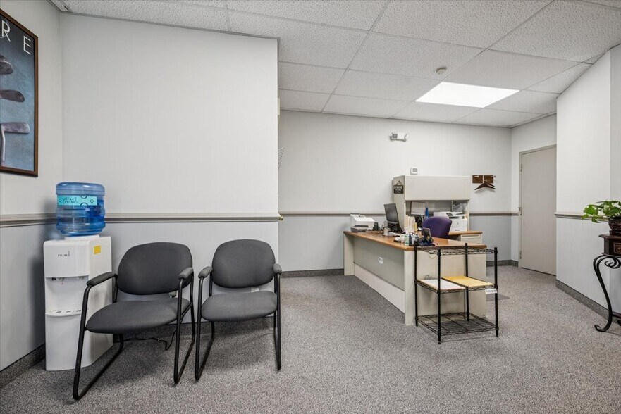 More Photos Of 314-316 Route 22 W, Green Brook Medical For Sale