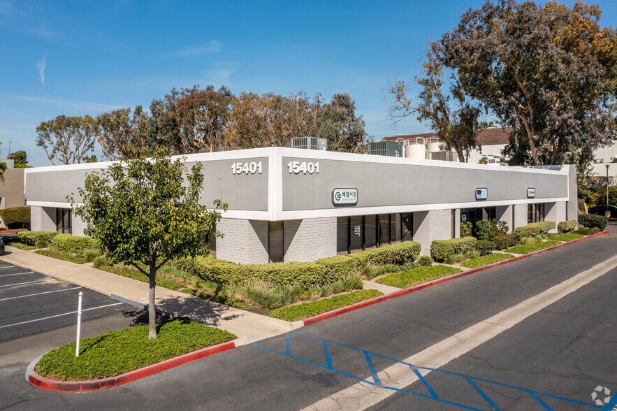 More Photos Of 15441 Red Hill Ave, Tustin Unknown For Lease