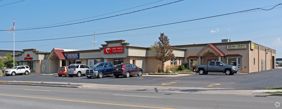 More Photos Of 188 Bunting Rd, St Catharines Light Distribution For Lease