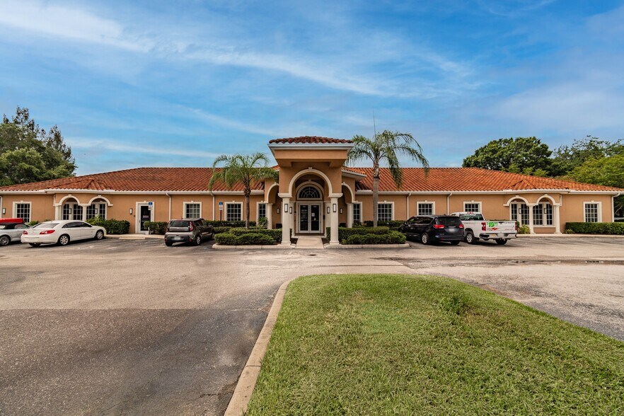 Primary Photo Of 6640 78th Ave N, Pinellas Park Medical For Sale