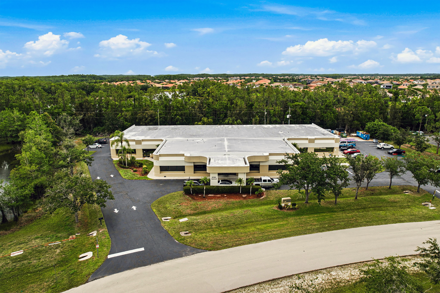 Primary Photo Of 10061 Amberwood Rd, Fort Myers Flex For Lease
