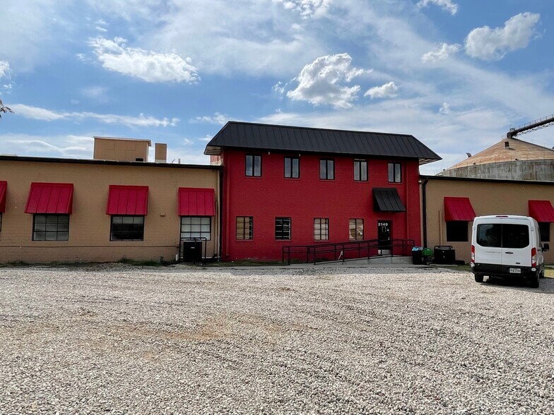 Primary Photo Of 2140 S Main St, Fort Worth Warehouse For Sale