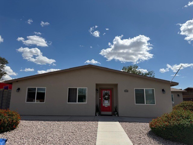 More Photos Of 4701 W Laurel Ln, Glendale Assisted Living For Sale