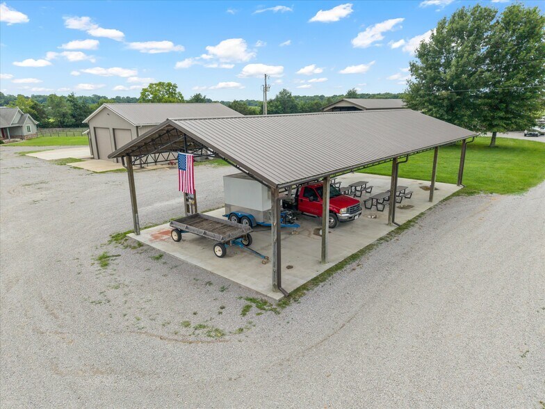 More Photos Of 221 Eady Rd, Shelbyville Land For Sale