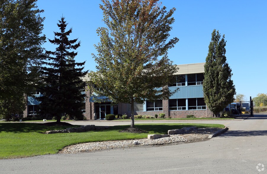 More Photos Of 371 Jones Rd, Hamilton Manufacturing For Sale