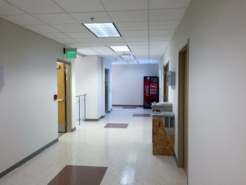 More Photos Of 4532 N Mesa St, El Paso Medical For Lease