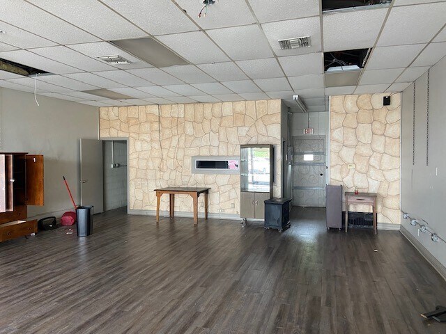 More Photos Of 724-730 E Villa Maria Rd, Bryan Storefront For Lease