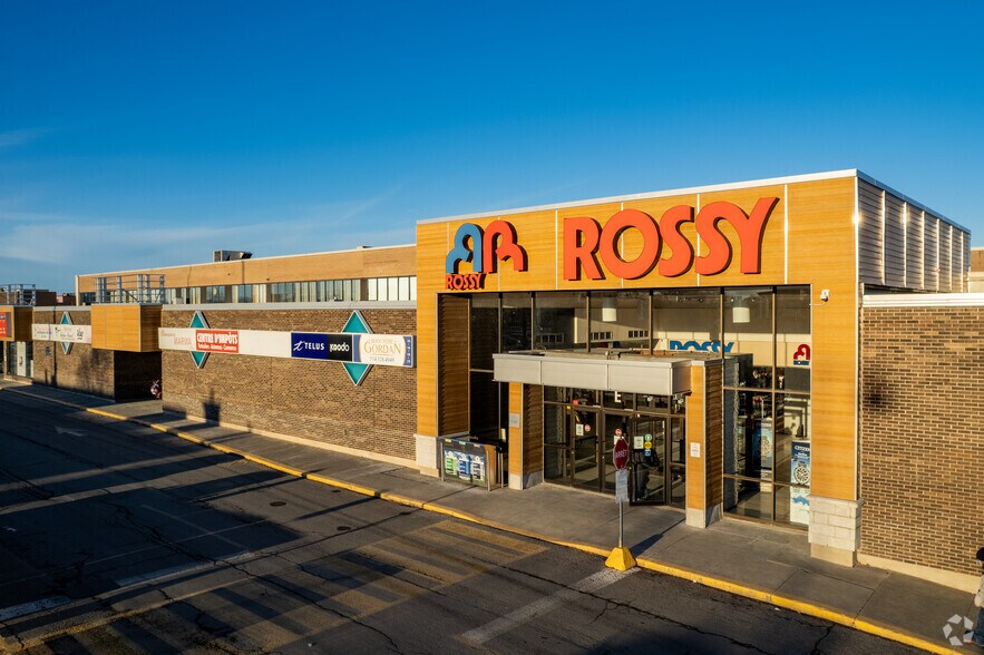 Primary Photo Of 10495-10707 Boul Pie-IX, Montréal Unknown For Lease