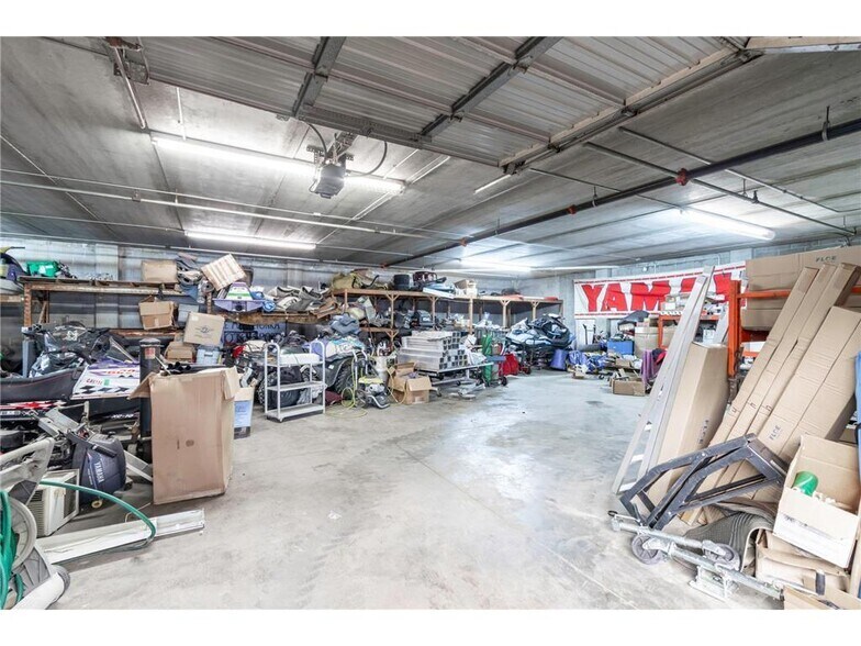 More Photos Of 4388 Shoreline Dr, Spring Park Storefront Retail Office For Sale
