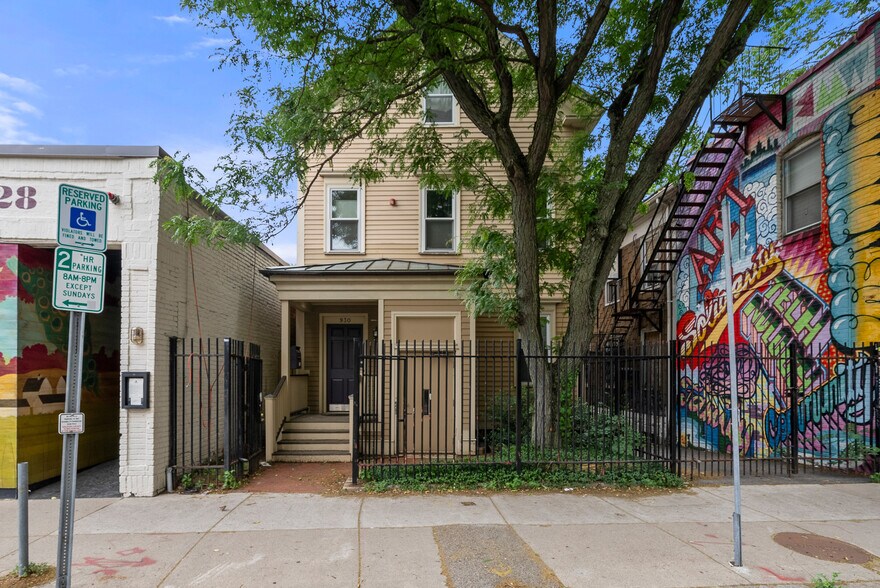 Primary Photo Of 930 Massachusetts Ave, Cambridge Office For Sale