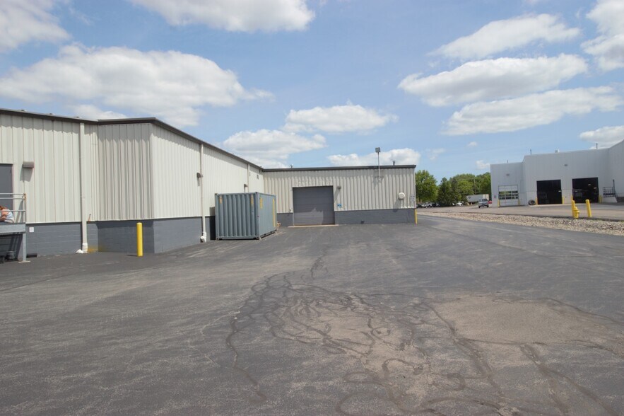 More Photos Of 3055 Brighton Henrietta Town Line Rd, Rochester Manufacturing For Lease