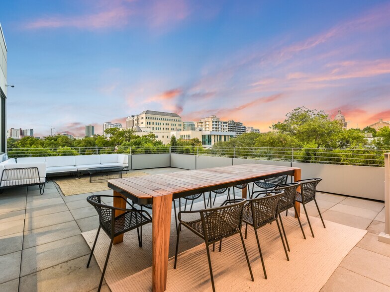 More Photos Of 1108 Nueces St, Austin Apartments For Lease