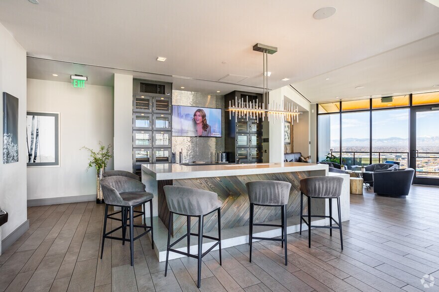 More Photos Of 909 Bannock St, Denver Apartments For Lease