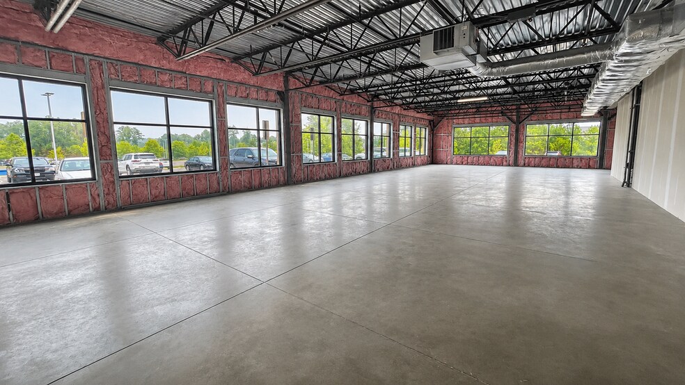 More Photos Of 1600 Wilkes Ridge Dr, Henrico Medical For Lease