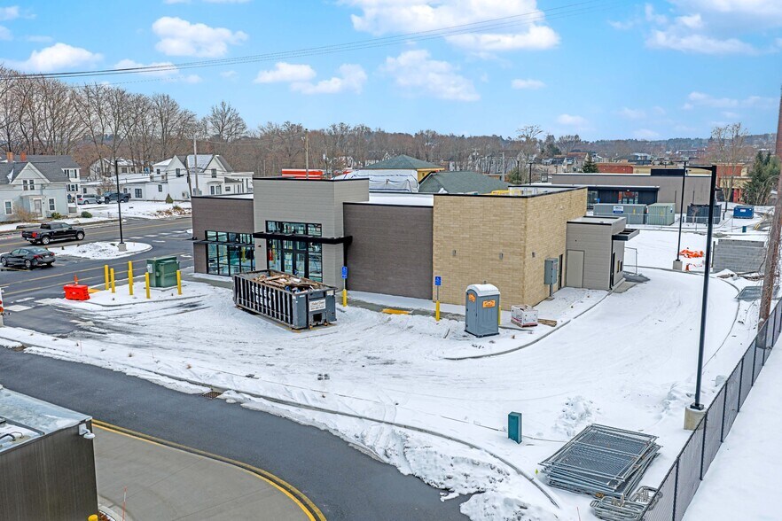 More Photos Of 850 Main st, Clinton General Retail For Sale