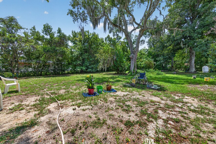More Photos Of 1208 Kennedy Rd, Daytona Beach Assisted Living For Sale