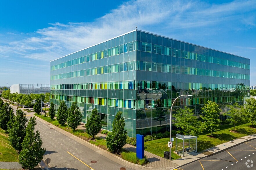 More Photos Of 8275 Rte Transcanadienne, Saint-Laurent Unknown For Lease