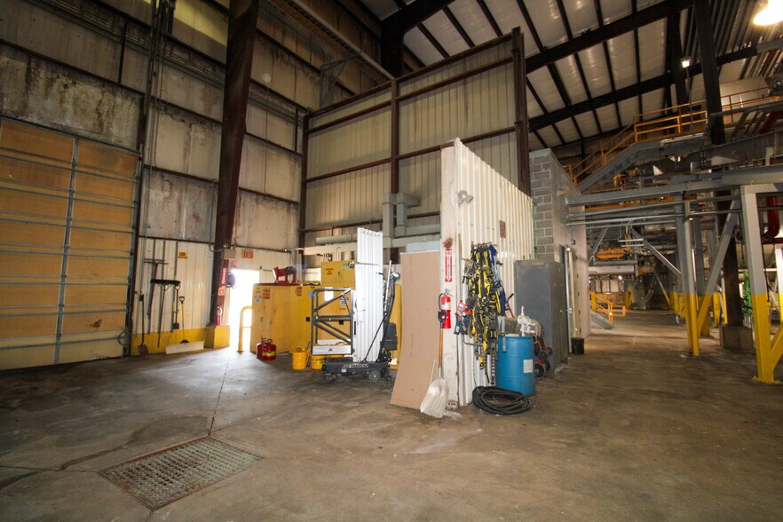 More Photos Of 6059 159th St, Galva Food Processing For Sale