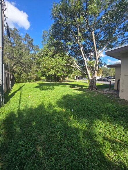 More Photos Of 519 NW 23rd Ave, Fort Lauderdale Assisted Living For Lease