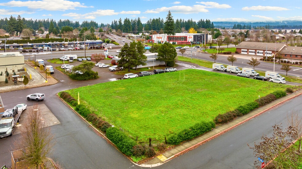 More Photos Of 14605 NE Fourth Plain Blvd, Vancouver Freestanding For Lease