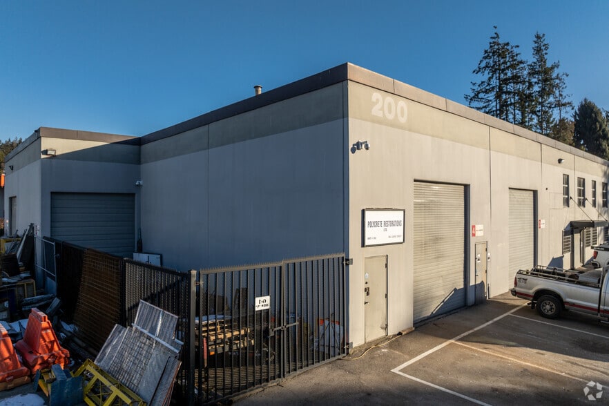 More Photos Of 204 Cayer St, Coquitlam Warehouse For Lease