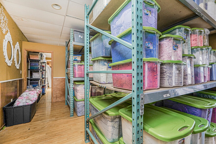 More Photos Of , Freeport General Retail For Sale