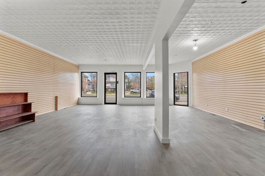 More Photos Of 2980 Whitney Ave, Hamden Storefront Retail Office For Lease