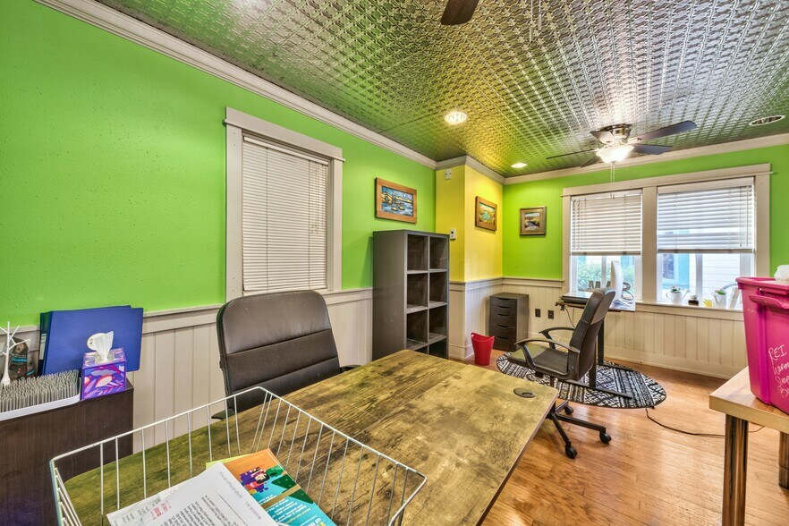 More Photos Of 10116 Jibboom St, Truckee Office Residential For Sale