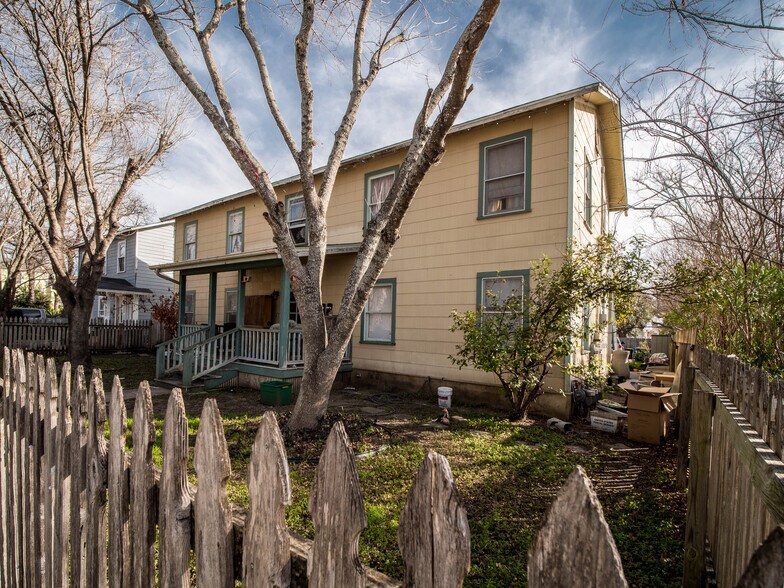 More Photos Of , San Antonio Multifamily For Sale