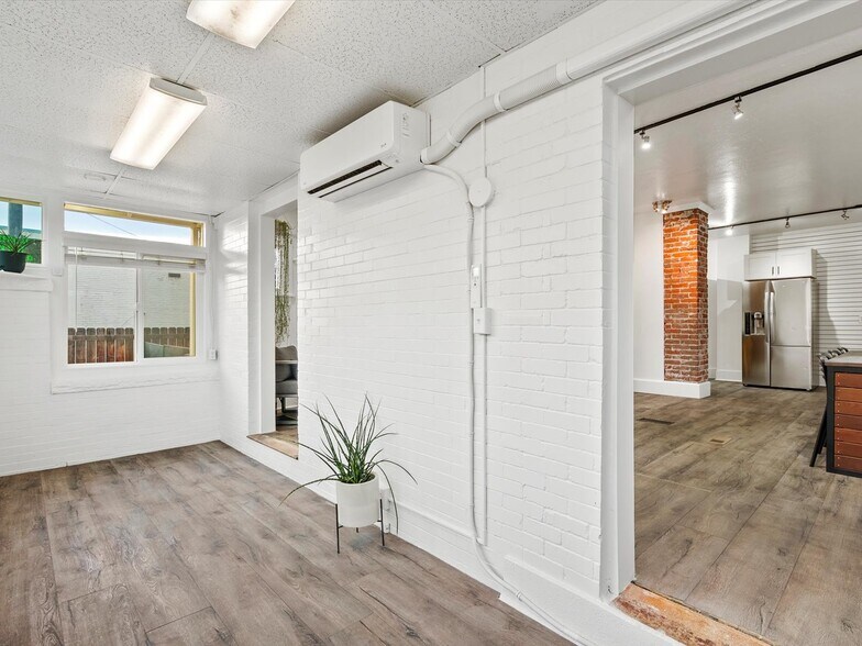 More Photos Of 4735 W 38th Ave, Denver Office For Sale