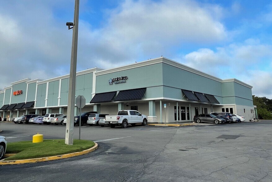 More Photos Of 5031-5417 US Highway 19, New Port Richey Unknown For Lease