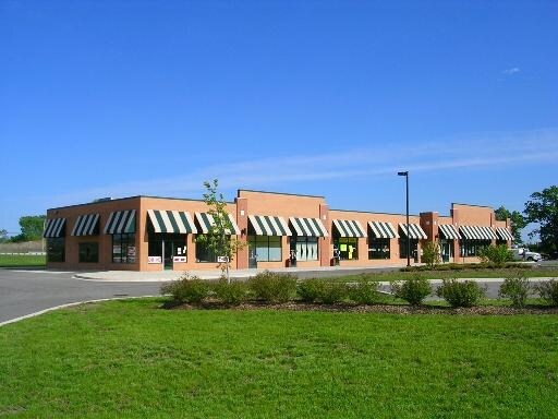 More Photos Of 2616-2640 Schaid Ct, McHenry General Retail For Lease