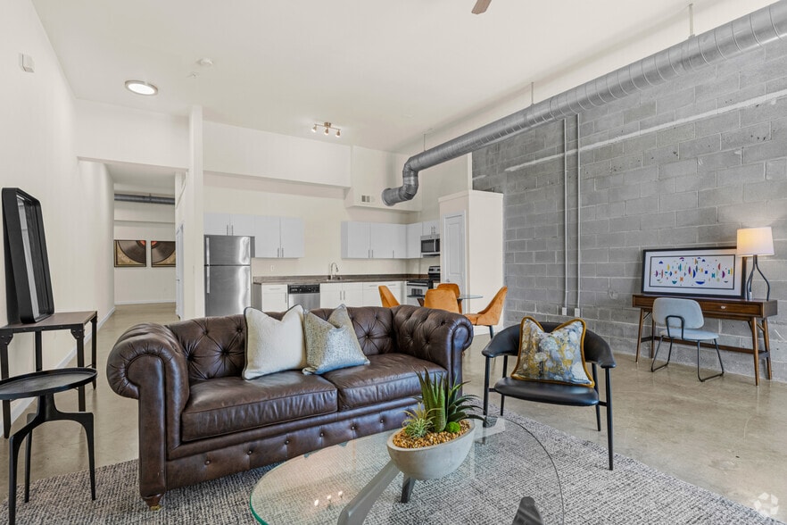 More Photos Of 1403 Slocum St, Dallas Apartments For Lease