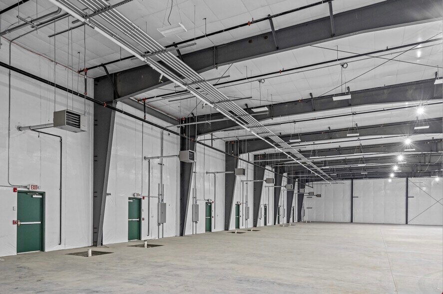 More Photos Of 2209 Clement Ave, Pennsauken Warehouse For Lease