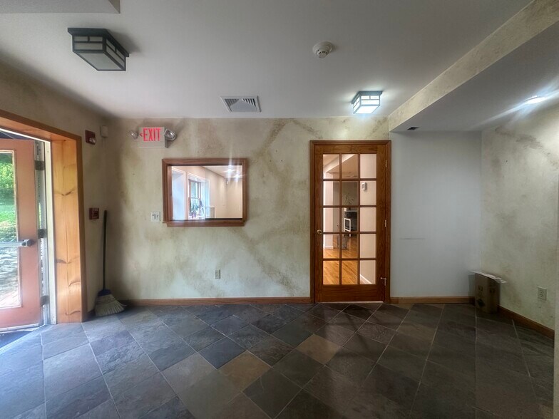 More Photos Of 2421 Route 52, Hopewell Junction Freestanding For Lease